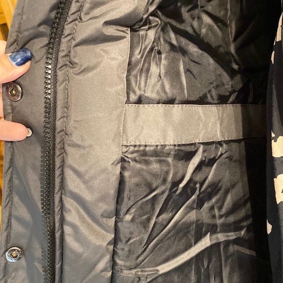 Madden Green hooded Parka -removable faux fur & loads of pockets.    Small.  NWT - Picture 14 of 14